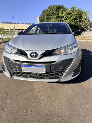 TOYOTA YARIS 1.5 16V FLEX XS MULTIDRIVE TOYOTA YARIS 1.5 16V FLEX XS MULTIDRIVE